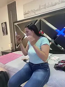 Mia_garcia28 on StripChat