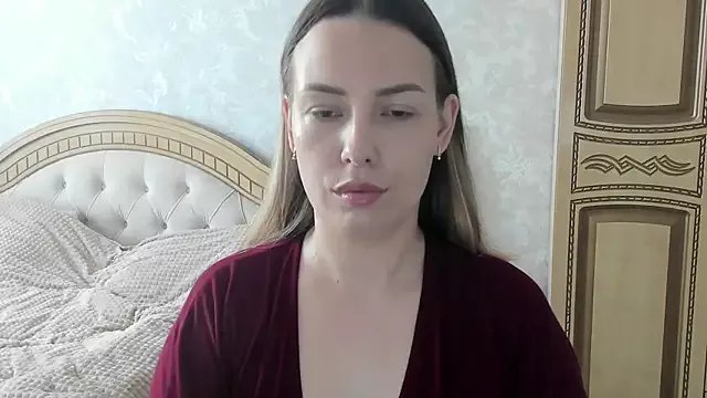 Mia_shy1 on StripChat