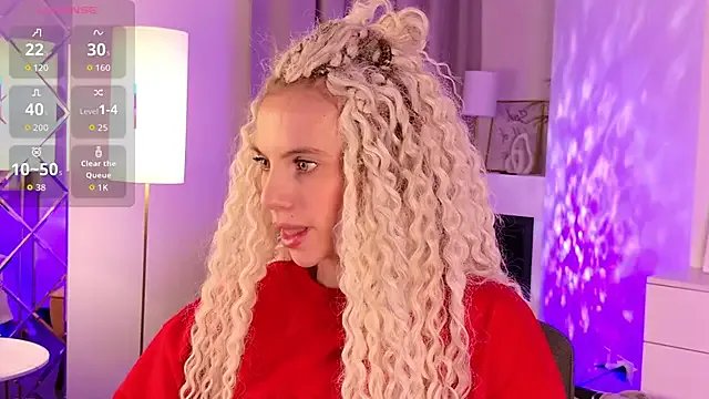 mia_silkk on StripChat