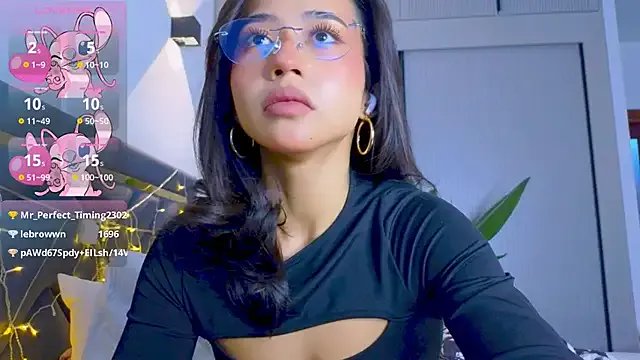 Mia_Tin on StripChat