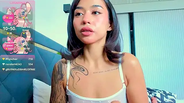 Mia_Tin on StripChat