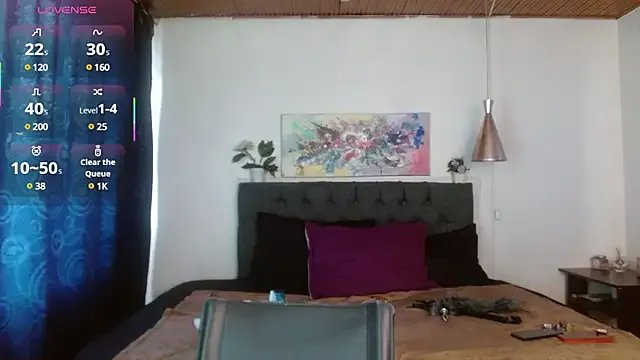 mia_velvet1 on StripChat