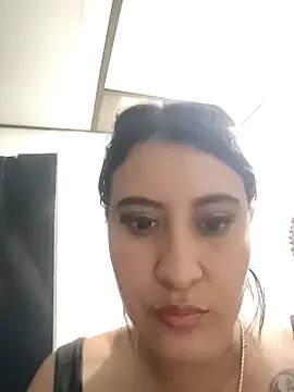 mialorents on StripChat