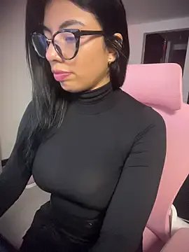 Miaparkerss_ on StripChat