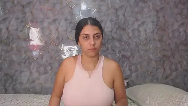 Freechat miarouse1531 on StripChat