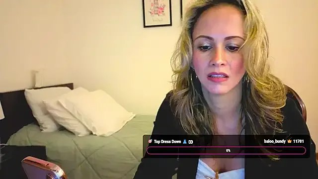 Miasiren on StripChat