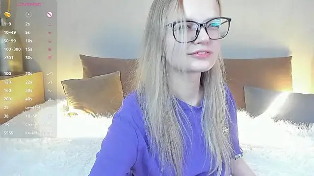 MicheleHonas on StripChat