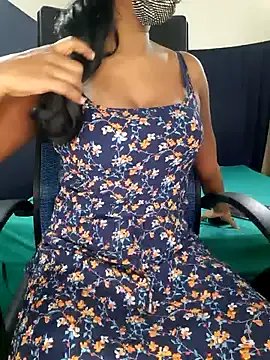 Midnight_Blossom on StripChat