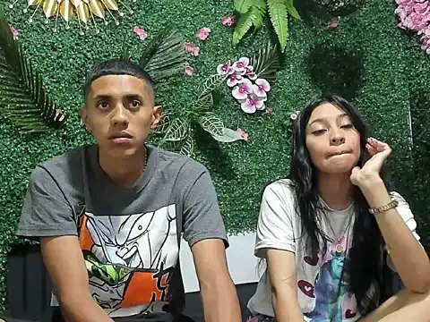 MielAndLeo on StripChat