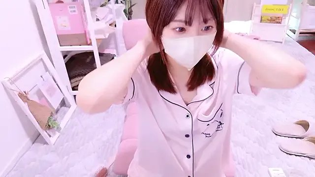 Mii_v_v on StripChat