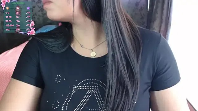 Freechat miia-big1boobs_ on StripChat