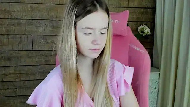 MilanaBalmain on StripChat