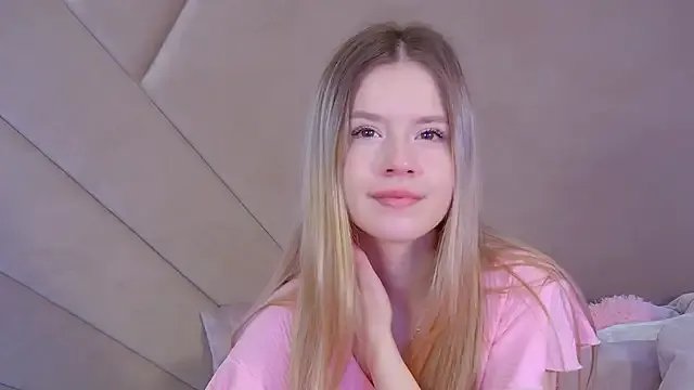 MilanaBalmain on StripChat