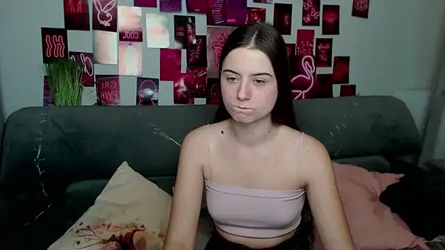 MilanaRoza on StripChat