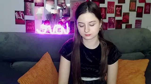 MilanaRoza on StripChat