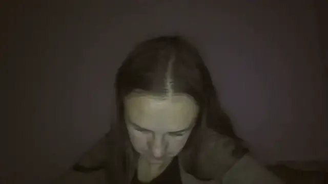 Milaniya261 on StripChat