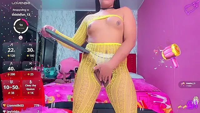 Milas_we on StripChat