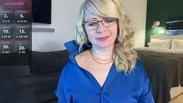 Milena_Whity on StripChat