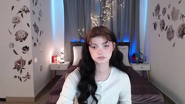 MileyRood on StripChat