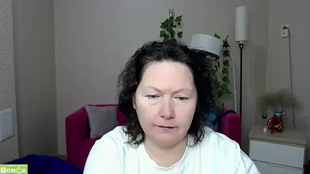 milf_hornys — play with your tongue on your lips