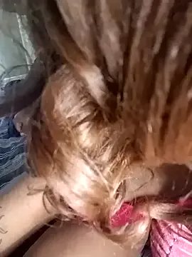 MILFCandy on StripChat