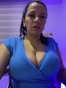 Milff_parkerrr on StripChat