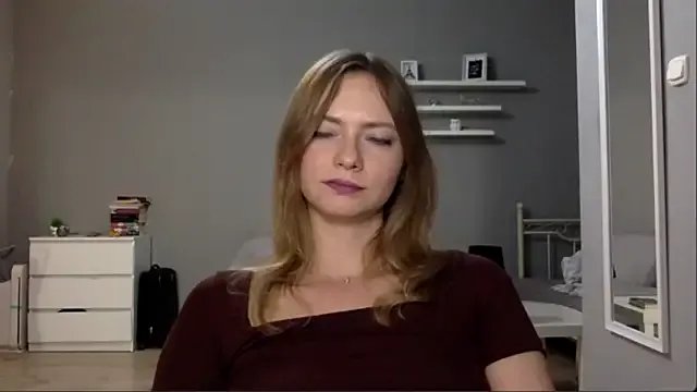 MillieShow on StripChat