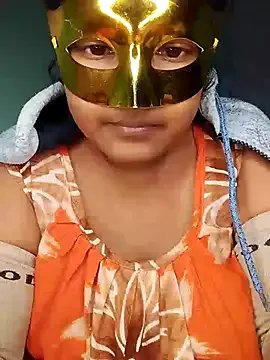 mimi87hoty on StripChat