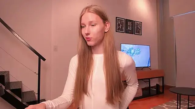 Freechat Mira_Lite on StripChat