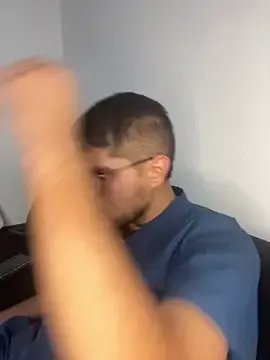 Freechat mirallesandbig on StripChat