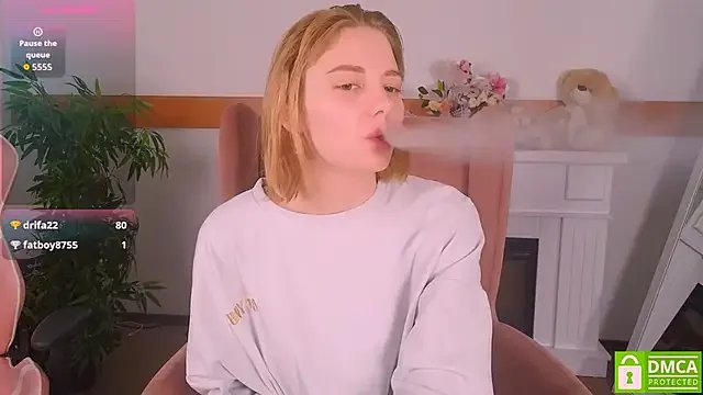 Freechat MirraBellanta on StripChat