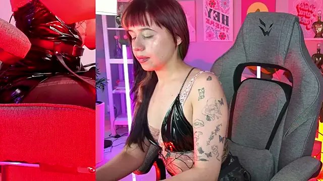 MisaPage on StripChat