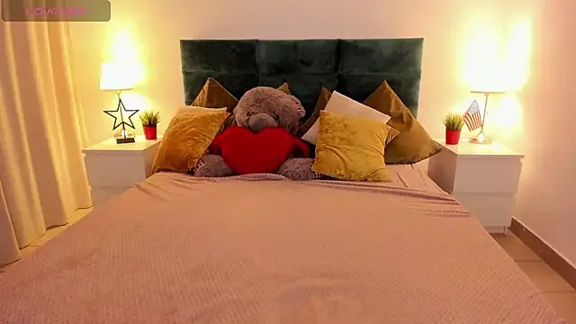 mishapallmer on StripChat