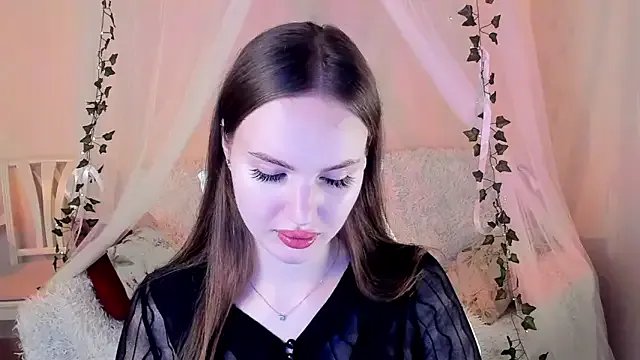 MishkaMe on StripChat