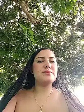 Freechat MisNicol on StripChat