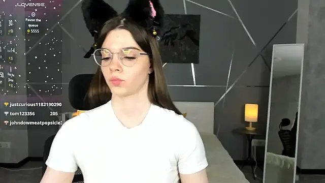 miss__evelyne on StripChat