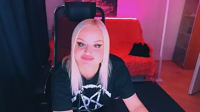 Miss_Alice_Silver on StripChat