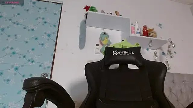 miss_valery2 on StripChat