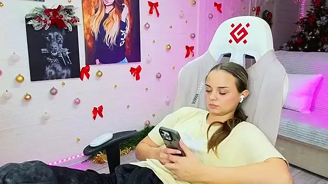 Freechat Misss_Vikk on StripChat