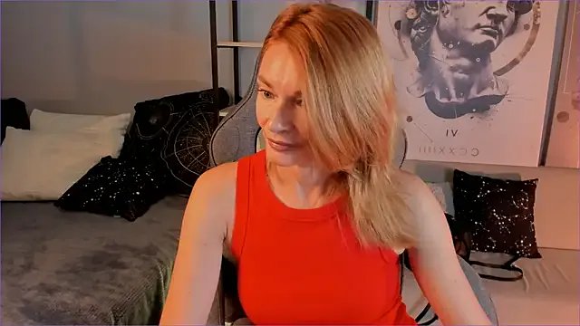 MistyBarnes on StripChat