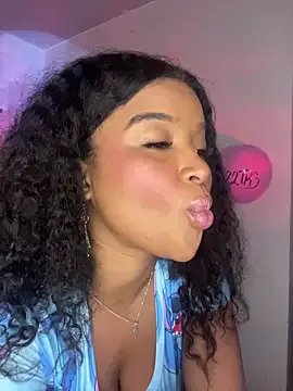 mitschellfox21 on StripChat