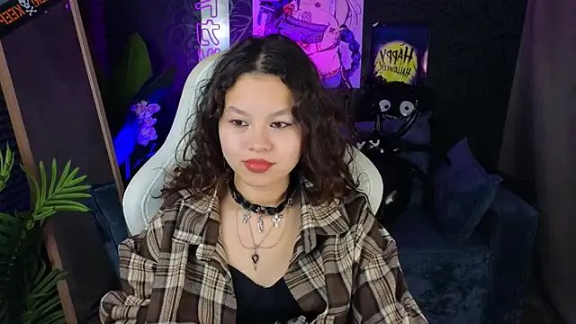 moco_choco on StripChat