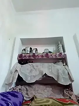 Mohni_love on StripChat