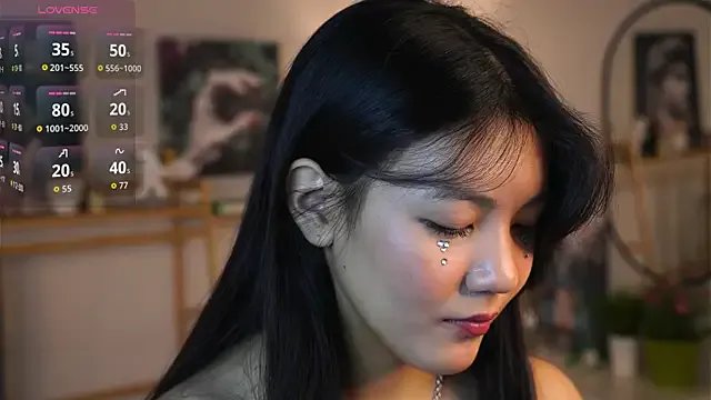 MoiraEger on StripChat