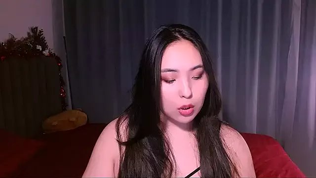 monabooty on StripChat