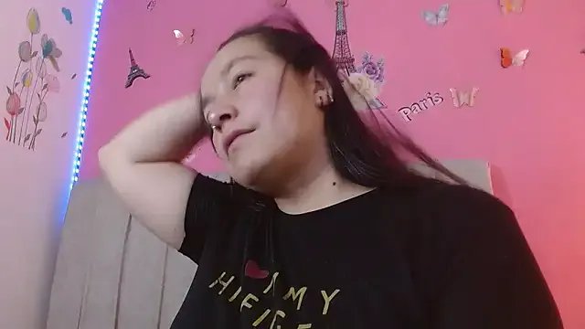 monick_hot on StripChat