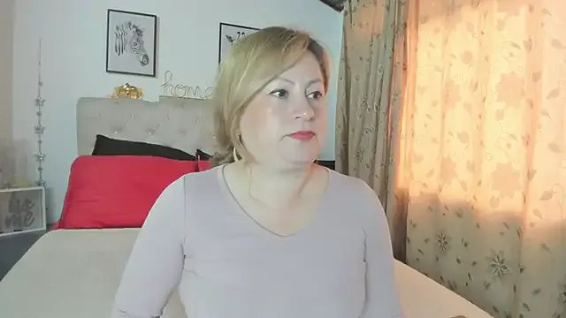 MonyCassius on StripChat