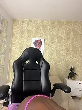 MorenaLush_Eup on StripChat