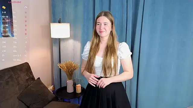 MowasaBritten on StripChat