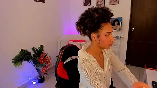 mulata_1ch on StripChat